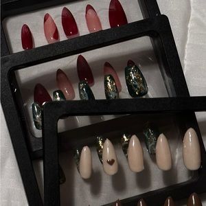 Hand painted press on nails